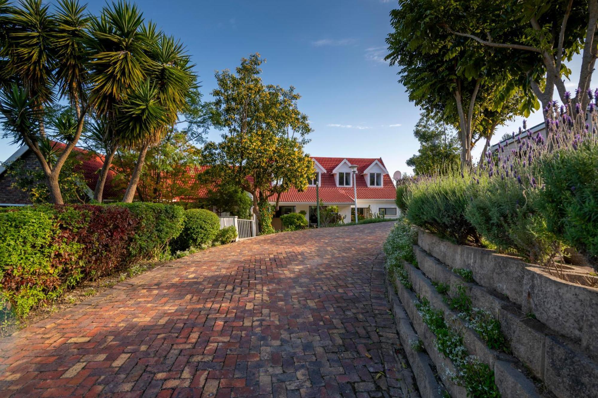6 On Protea Bed and Breakfast Knysna Exteriör bild